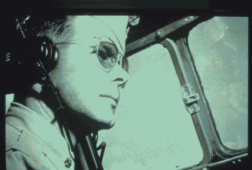 Image for Tra moda e design, linea infinita - Occhiali Ray-Ban