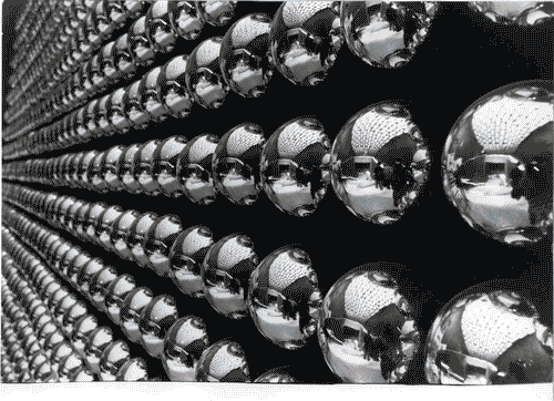 Image for XV Triennale - Palazzo dell'Arte - Scalone d'onore - Lampade della Sigla luminosa dell'Esposizione, di Livio e Piero Castiglioni