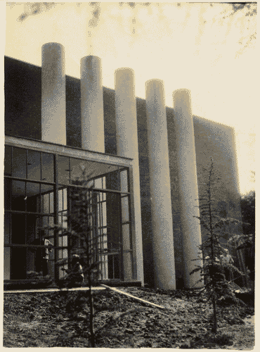 Image for V Triennale - Mostre nel parco - Padiglione della stampa di Luciano Baldessari