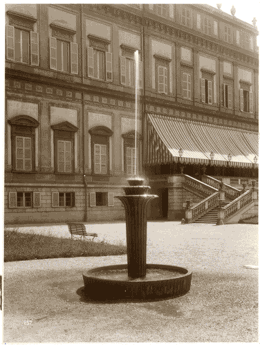 Image for II Biennale - Cortile d'onore - Fontana in pietra artificiale di Giandante