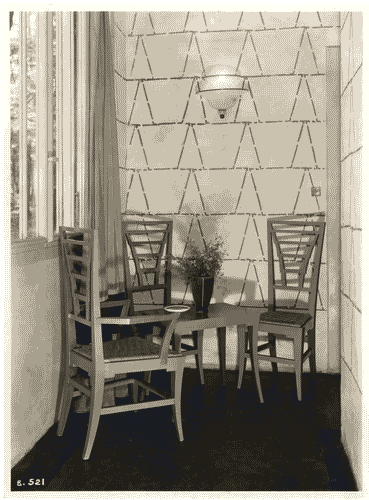 Image for IV Triennale - Giardino - La casa del dopolavorista di Luisa Lovarini - Ingresso