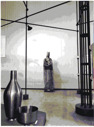 Image for X Triennale - Salone d'onore. I trent'anni della Triennale 1924-54 - Franco Albini e Franca Helg - Scultura in legno "Madonna con il bambino" di Arturo Martini