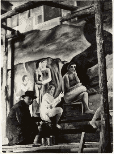 Image for V Triennale - Lavori di allestimento - Vestibolo - Pittura murale "Italia romana" di Carlo Carrà