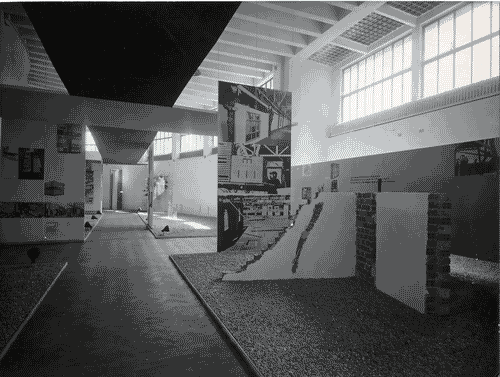 Image for VIII Triennale - Unificazione, modulazione e industrializzazione nell'edilizia - Industrializzazione nell'edilizia - Ingresso - Paolo A. Chessa - Vico Magistretti