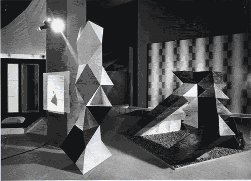 Image for XV Triennale - Sezione italiana. Lo spazio vuoto dell'habitat - Una casa di carta per giocare di Gabriella Caterina e Giuseppe Biancifiori