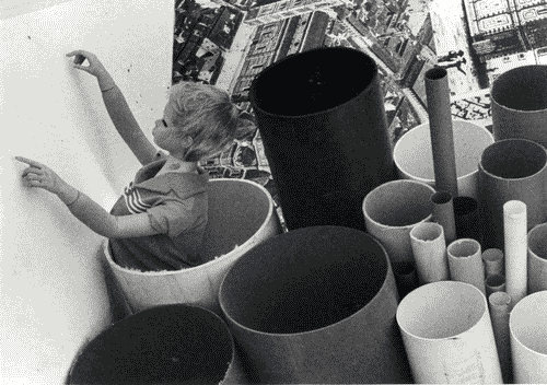 Image for XIV Triennale - Decorazione urbana - Alison e Peter Smithson