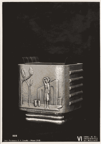 Image for VI Triennale - Sezione dell'E.N.A.P.I. - Metalli vari e smalti - Scatola in peltro