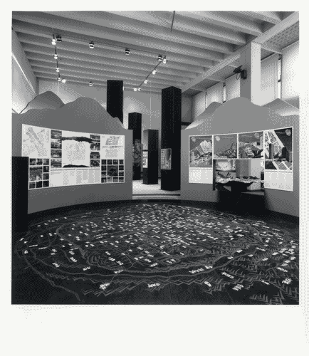 Image for XVII Triennale - Le città del mondo e il futuro delle metropoli - Partecipazioni internazionali - Sezione Corea - Mappa concettuale della vecchia Seul del 1861