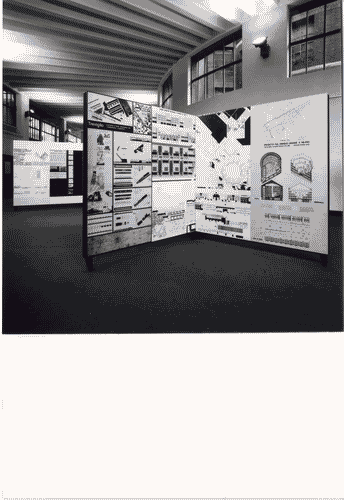Image for XVI Triennale - Secondo ciclo - Conoscenza della città - Quadro produttivo delle Facoltà di architettura italiane - Pannelli della Facoltà di Milano