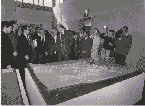 Image for Le città immaginate - Un viaggio in Italia. Sezione storica - Cerimoniale- Inaugurazione - Bettino Craxi