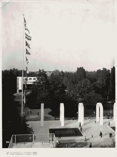 Image for V Triennale - Piazzale d'onore - Archi ornamentali di Mario Sironi