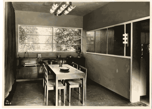 Image for IV Triennale - Giardino - La casa elettrica di Luigi Figini e Gino Pollini - Sala da pranzo di Guido Frette e Adalberto Libera