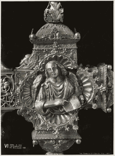 Image for VI Triennale - Mostra dell'antica oreficeria italiana - Vetrina XV. Oreficerie sacre del Louvre e croce di Domaso - Croce processionale