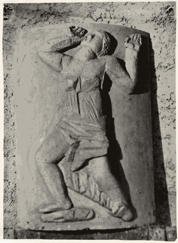 Image for V Triennale - Mostre nel parco - Padiglione della stampa - Bassorilievo di Leone Lodi per la fontana all'ingresso del padiglione della stampa