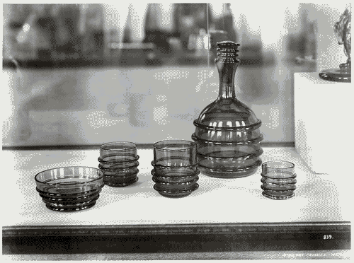 Image for V Triennale - Arti decorative e industriali - Cristalli-metalli-illuminazione - Vetri soffiati della casa Taddei