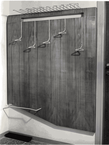 Image for IX Triennale - Quartiere sperimentale della Triennale di Milano (QT8) - Mostre speciali al QT8 in occasione della Nona Triennale - Casa INA-Casa a 11 piani - Alloggio n. 13 - Armadio multiplo