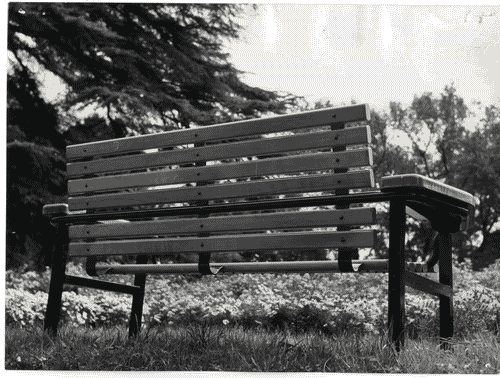 Image for X Triennale - Parco Sempione - Mostra della pubblicità e della estetica stradale - Panchina in legno