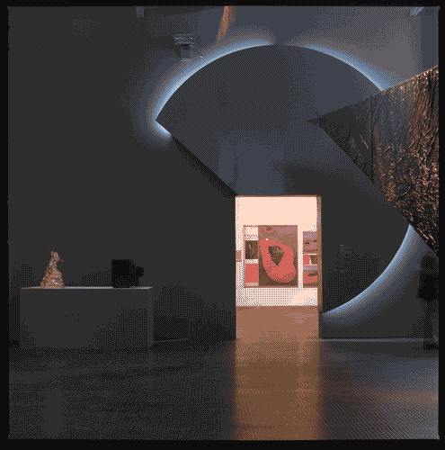 Image for XVII Triennale - Le città del mondo e il futuro delle metropoli - Oltre la città la metropoli - sezione Arte (produzione artistica e comportamenti culturali) - "TV Buddha" di Nam June Paik