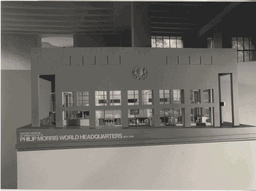 Image for Dal cucchiaio alla città - Modello dell'edificio della sede centrale dellaPhilip Morris