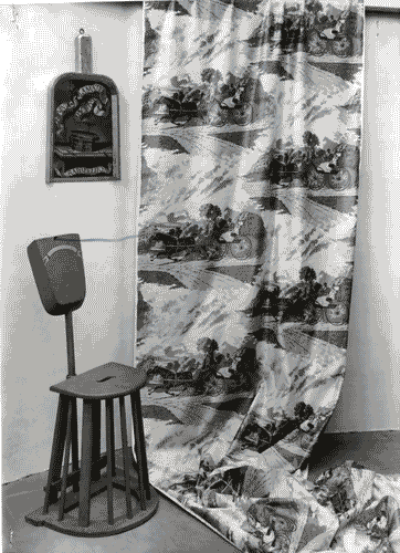 Image for IX Triennale - La sedia italiana nei secoli - Sedia "Gerle" e dorsale "a pala" e tessuto di Fede Cheti