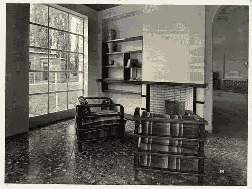 Image for V Triennale - Mostra dell'abitazione - Villa di campagna di Mino Fiocchi, Emilio Lancia, Michele Marelli e Giuseppe Serafini - Sala di soggiorno