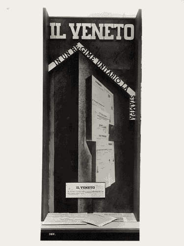 Image for V Triennale - Mostre nel parco - Padiglione della stampa - Stampa italiana contemporanea - Vetrina de "Il Veneto"