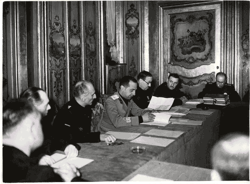 Image for VII Triennale - Seduta d'insediamento del Consiglio d'Amministrazione - Gian Giacomo Gallarati Scotti - Giuseppe Bottai - Giuseppe Bianchini - Carlo Alberto Felice - Marcello Piacentini