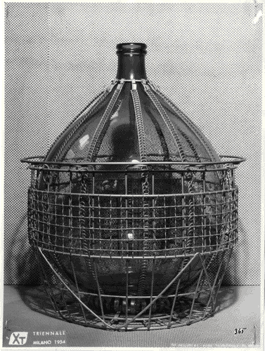 Image for X Triennale - Mostra dell'industrial design - Damigiana ricoperta da intelaiatura di alluminio