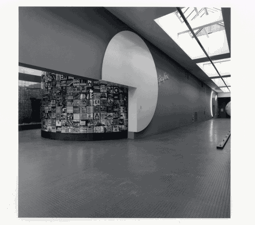 Image for XVII Triennale - Le città del mondo e il futuro delle metropoli - Oltre la città la metropoli - Grafica (figure e illustrazioni, fra immagine e messaggio)