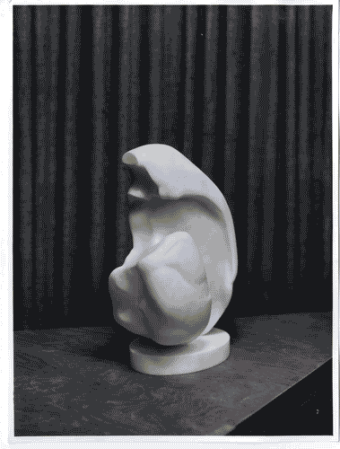 Image for XI Triennale - Mostra delle Produzioni d'arte - Sezione dei pizzi, ricami, alabastri - Scultura in alabastro con base ovale - Oddo Aliventi