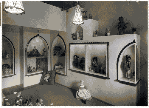 Image for III Biennale - Sezione piemontese - III Biennale - Sala dei fiori e dellebambole Lenci