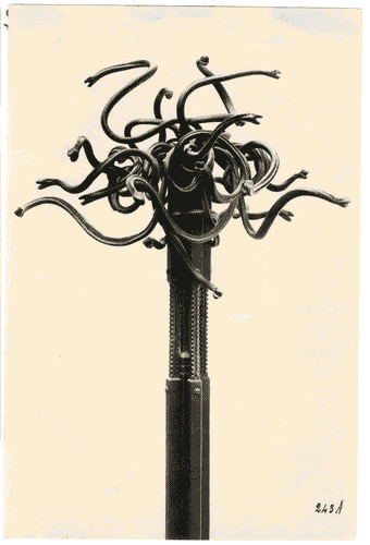 Image for I Biennale - Sala Espositori vari - "Serpi" in ferro battuto di Alessandro Mazzucotelli