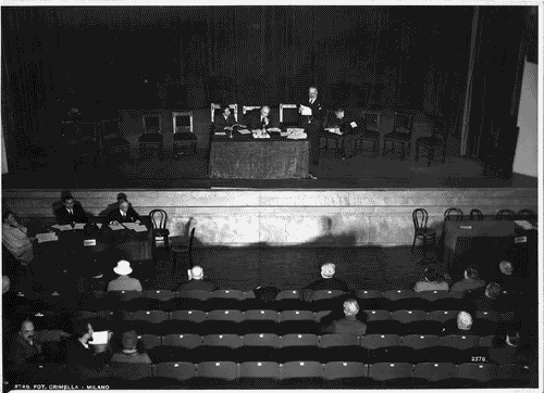 Image for V Triennale - Teatro dell'Arte - Foto di gruppo