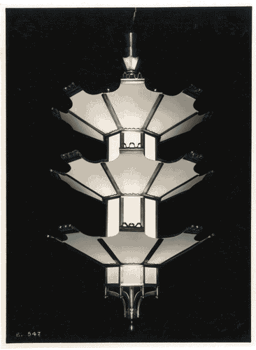 Image for IV Triennale - Galleria dell'illuminazione - Lampadario della ditta Italo Carlotti su disegno di Emilio Lancia