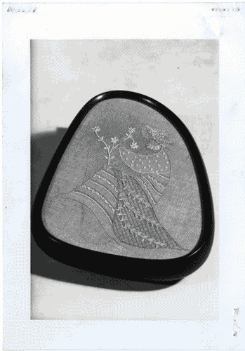 Image for X Triennale - Mostra internazionale delle scuole d'arte - Scatola da lavoro in legno con ricamo - Scuola statale d'arte di Cantù