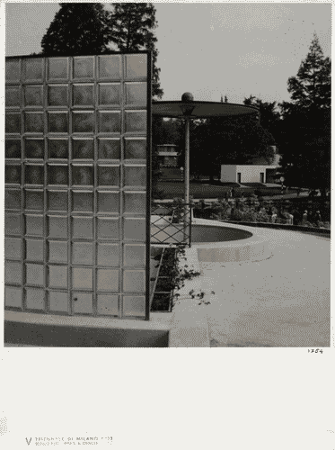 Image for V Triennale - Mostra dell'abitazione - Casa del sabato per gli sposi di Piero Portaluppi e Gruppo B.B.P.R. - Solarium