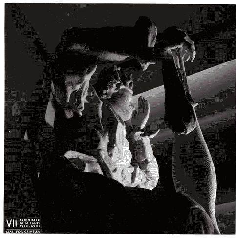 Image for Particolare di una delle statue che rappresentano le arti plastiche nel vestibolo