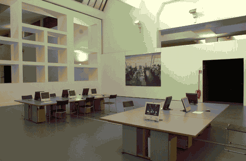 Image for XX Triennale - La memoria e il futuro - Mostra Jean Nouvel - Sequenza 5