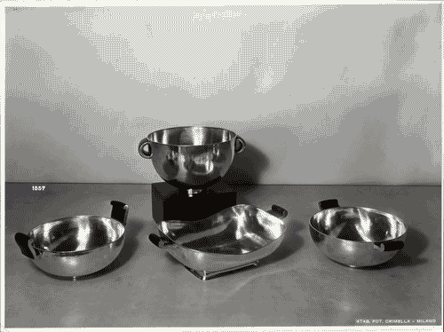 Image for VI Triennale - Galleria delle arti decorative e industriali - Coppe e vassoio d'argento