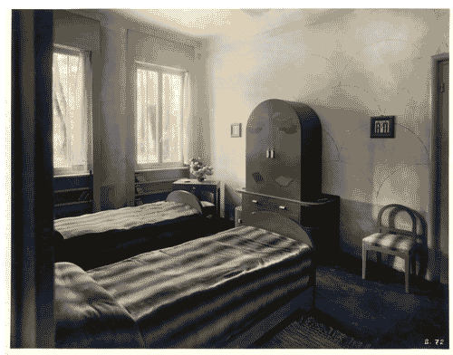 Image for IV Triennale - Giardino - La casa del dopolavorista di Luisa Lovarini - Camera da letto