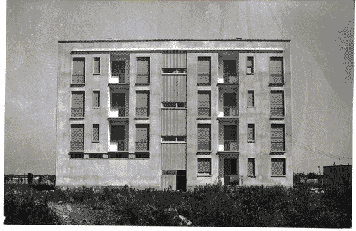 Image for IX Triennale - Quartiere sperimentale della Triennale di Milano (QT8) - Casa a quattro piani costruita con il sistema costruttivo prefabbricato Breda-Fiorenzi