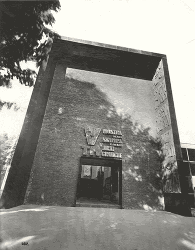 Image for V Triennale - Mostre nel parco - Padiglione della stampa di Luciano Baldessari - Ingresso