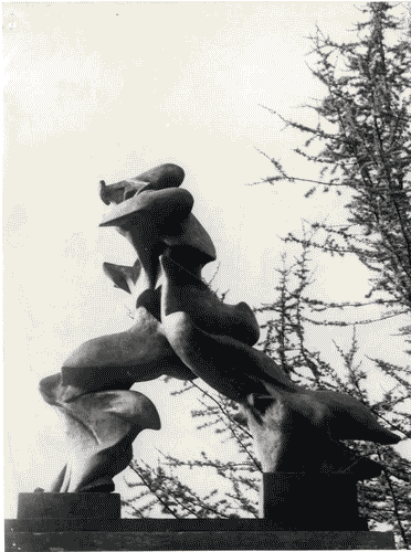 Image for XI Triennale - Parco Sempione - Mostra internazionale di scultura nel parco Sempione - Scultura "Forme uniche della continuità nello spazio" - Umberto Boccioni