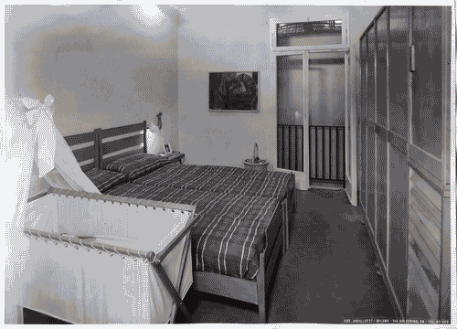 Image for VIII Triennale - Unificazione, modulazione e industrializzazione nell'edilizia - Spaccato di elemento di casa prefabbricata - Camera da letto - G. Belloni - L. Caccia - F. Diomede - E. Gentili - A. Magnaghi - G. Mucchi -E. Nathan Rogers