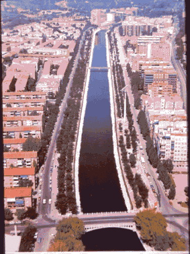 Image for XVII Triennale - Le città del mondo e il futuro delle metropoli - Partecipazioni internazionali - Sezione Spagna - Madrid, veduta aerea del Monzanarre