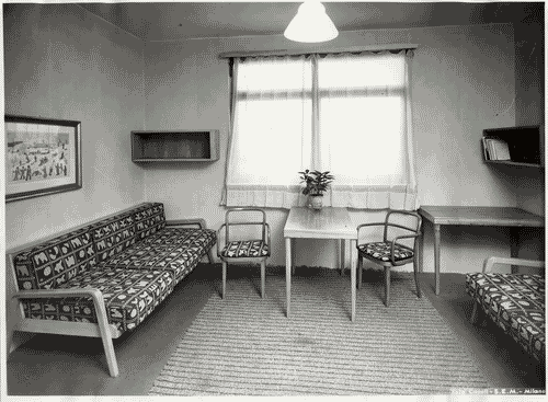 Image for VIII Triennale - Sezioni estere - Cecoslovacchia - Soggiorno