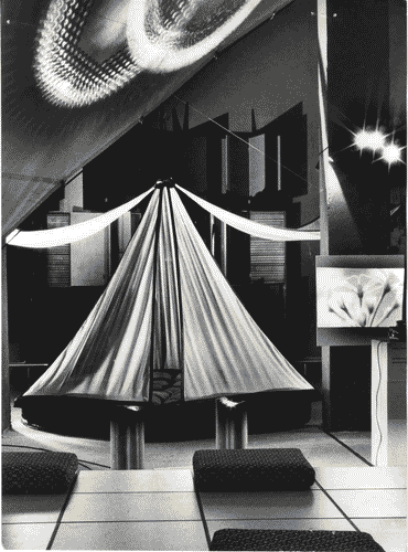 Image for XV Triennale - Sezione italiana. Lo spazio vuoto dell'habitat - Teorema, una possibilità di spazio minimo di Giovanni Guazzo