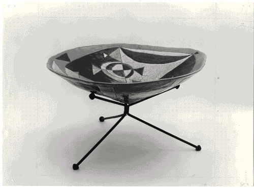 Image for XI Triennale - Mostra delle Produzioni d'arte - Sezione della Ceramica - Coppa ovoidale con treppiedi in ferro battuto - Rolando Hettner